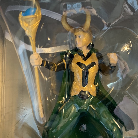 Marvel Hallmark Ornament - Loki - Picture 2 of 4